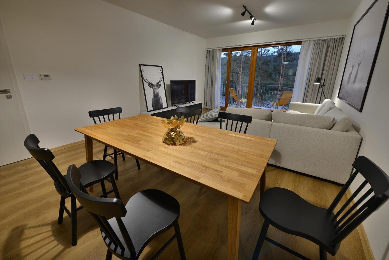 Element Lakeside Apartments ليبنو ناد فلتافو المظهر الخارجي الصورة