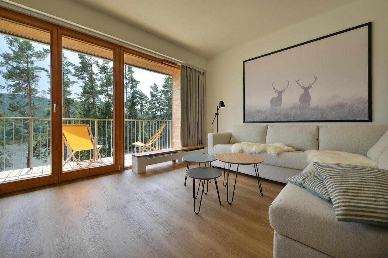Element Lakeside Apartments ليبنو ناد فلتافو المظهر الخارجي الصورة