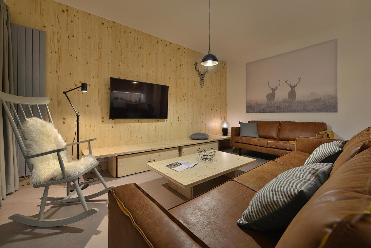 Element Lakeside Apartments ليبنو ناد فلتافو المظهر الخارجي الصورة